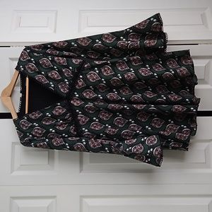 Small mini dress with bell sleeves